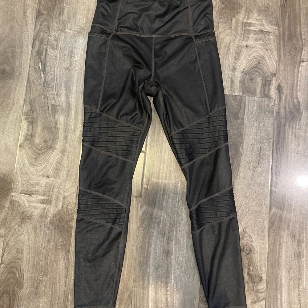 Athleta black shimmer leggings